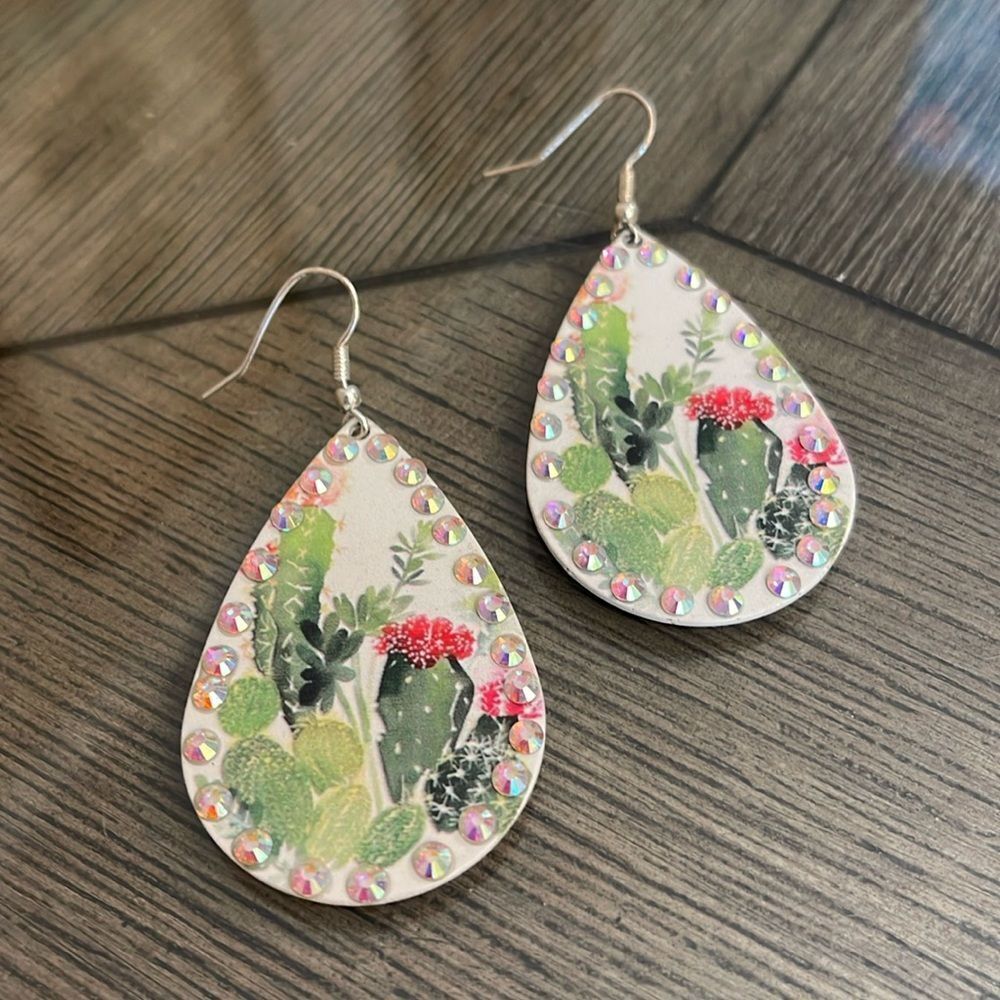 Boutique Metal Teardrop Cactus Rhinestone Earrings.